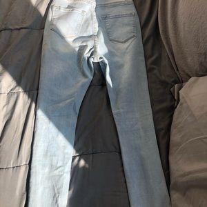 Fashion nova jeans !